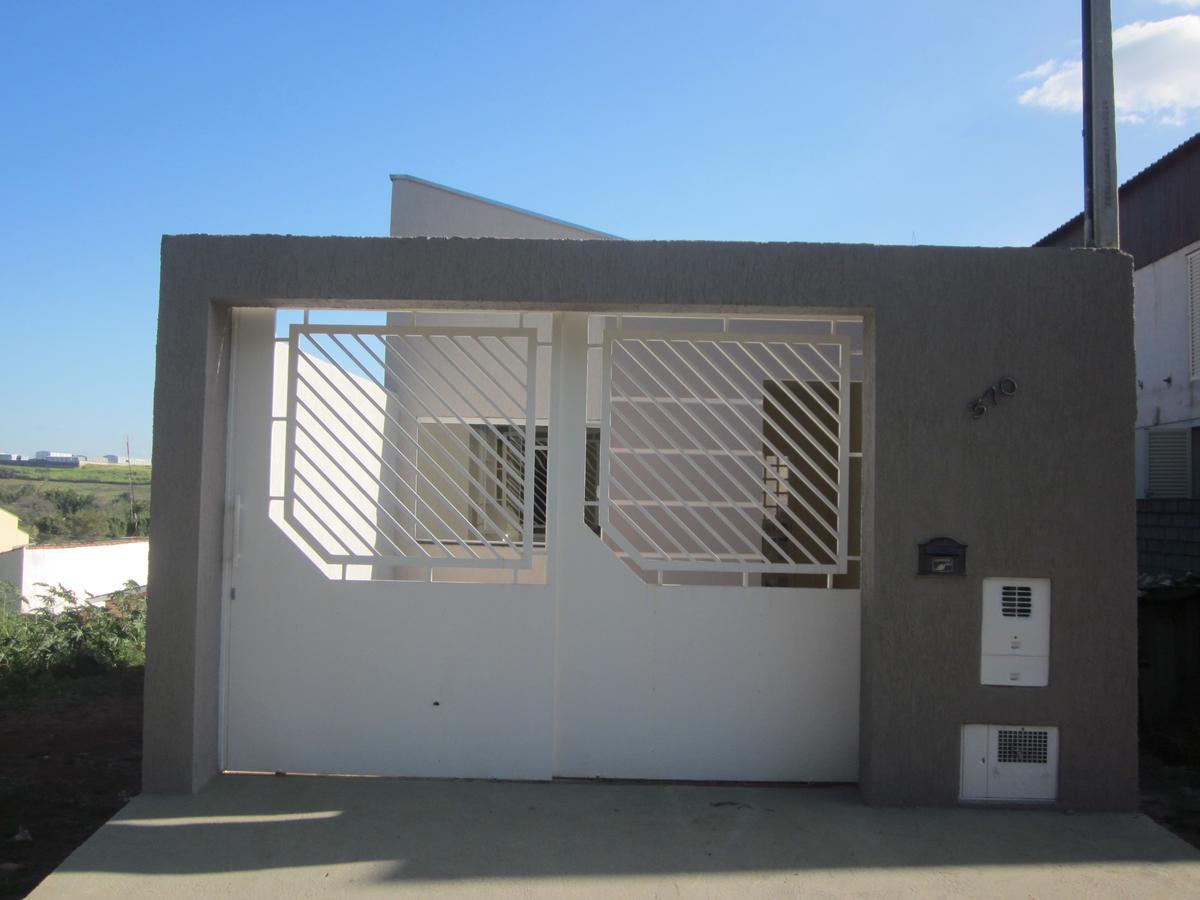 Hostel Famille Brun Trevo São João da Boa Vista Exterior foto